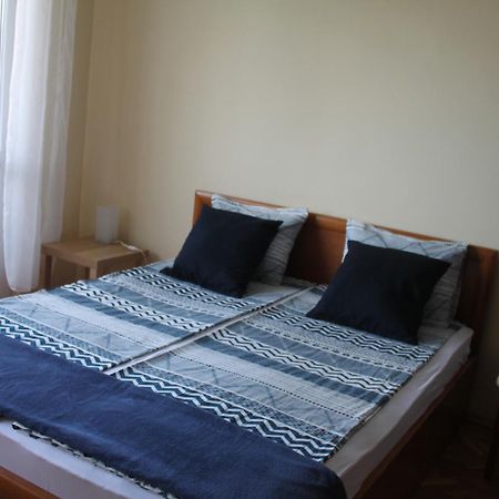 Sunny Cozy Flat In The Centre, Close To Beach, 4 Rooms, 105Sqm Varna Bagian luar foto